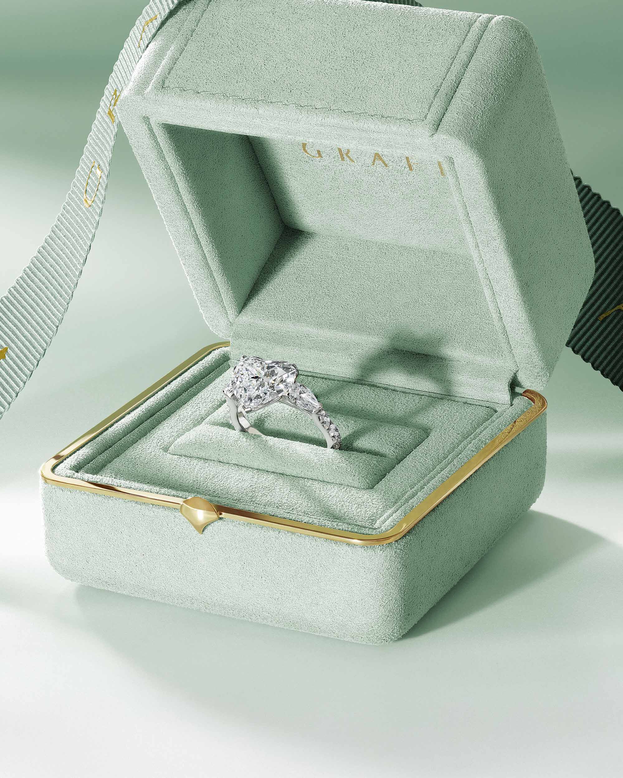 Image shows Graff Tilda's Bow Diamond bracelet