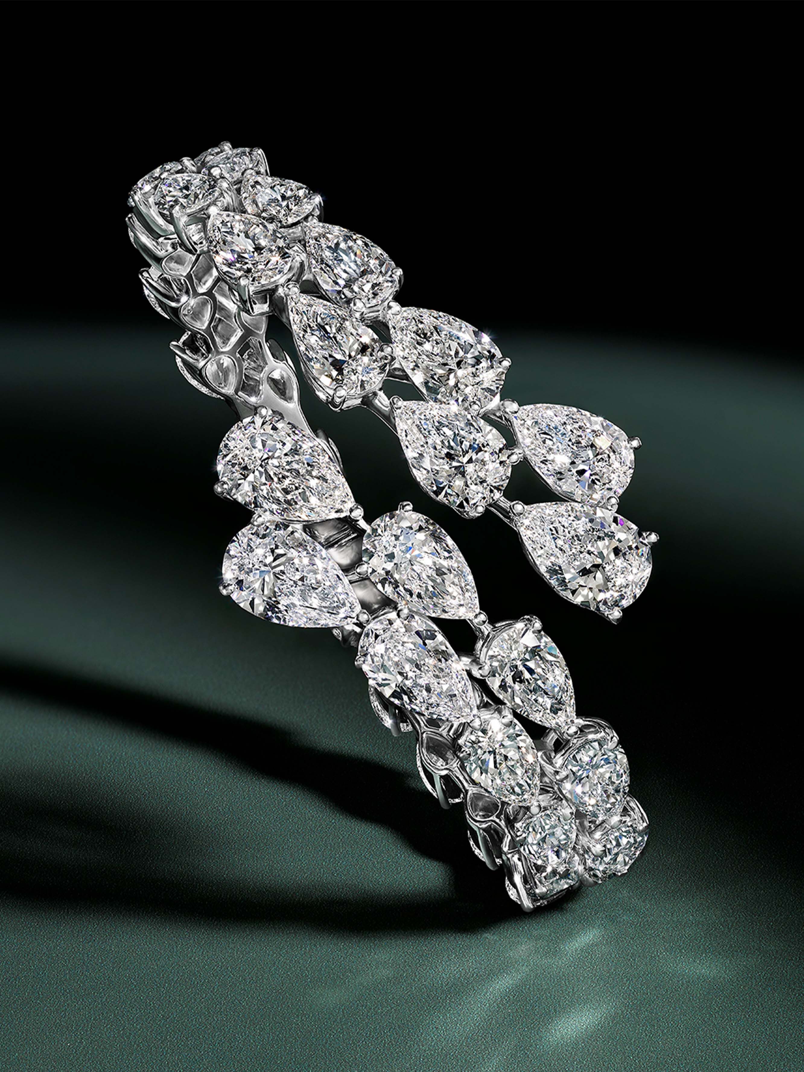 Image shows Graff High Jewellery Diamond and Emerald necklace