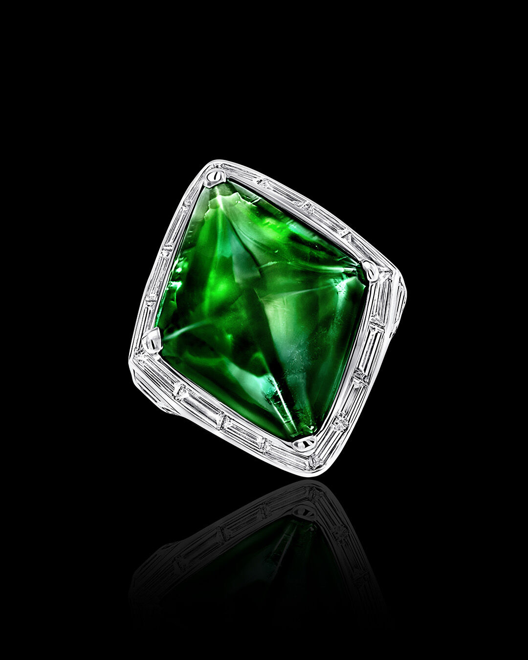 Image of Graff Emerald and White Diamond Solitaire ring 