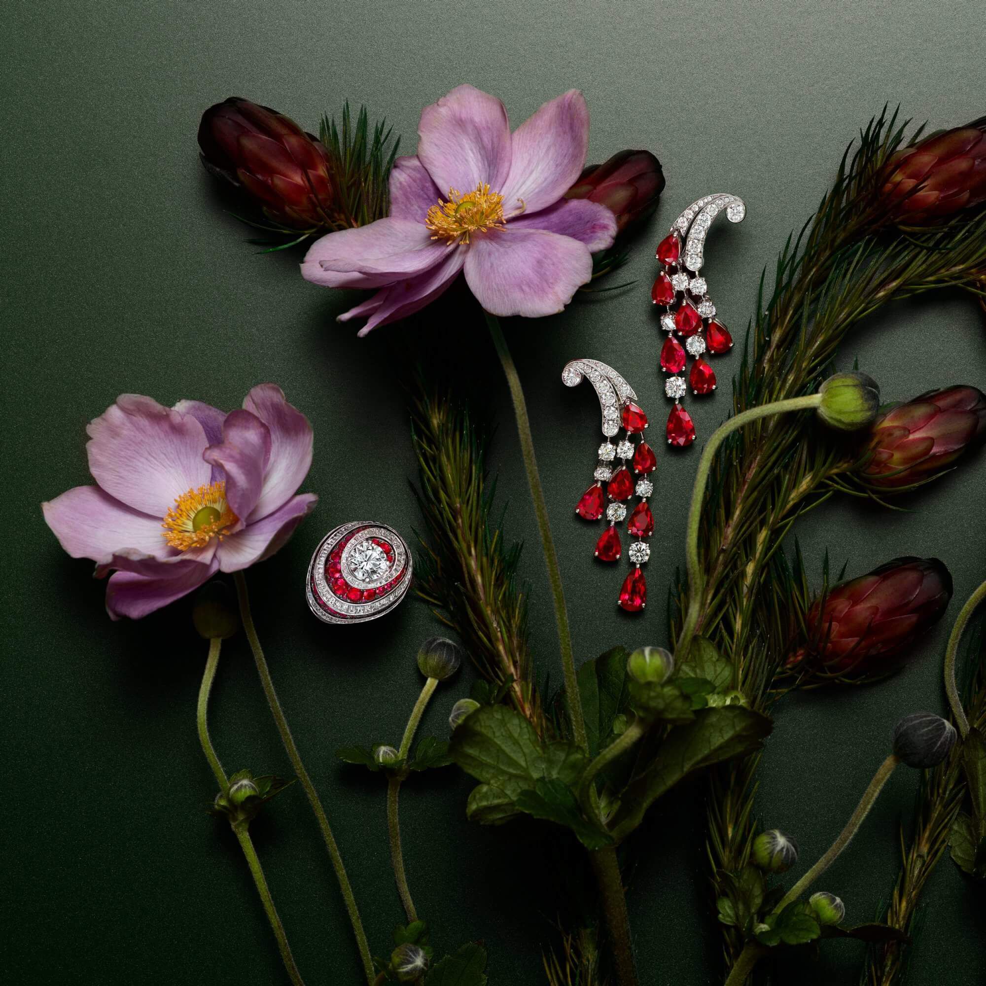 Graff ruby and diamond jewellery with flowers decorations