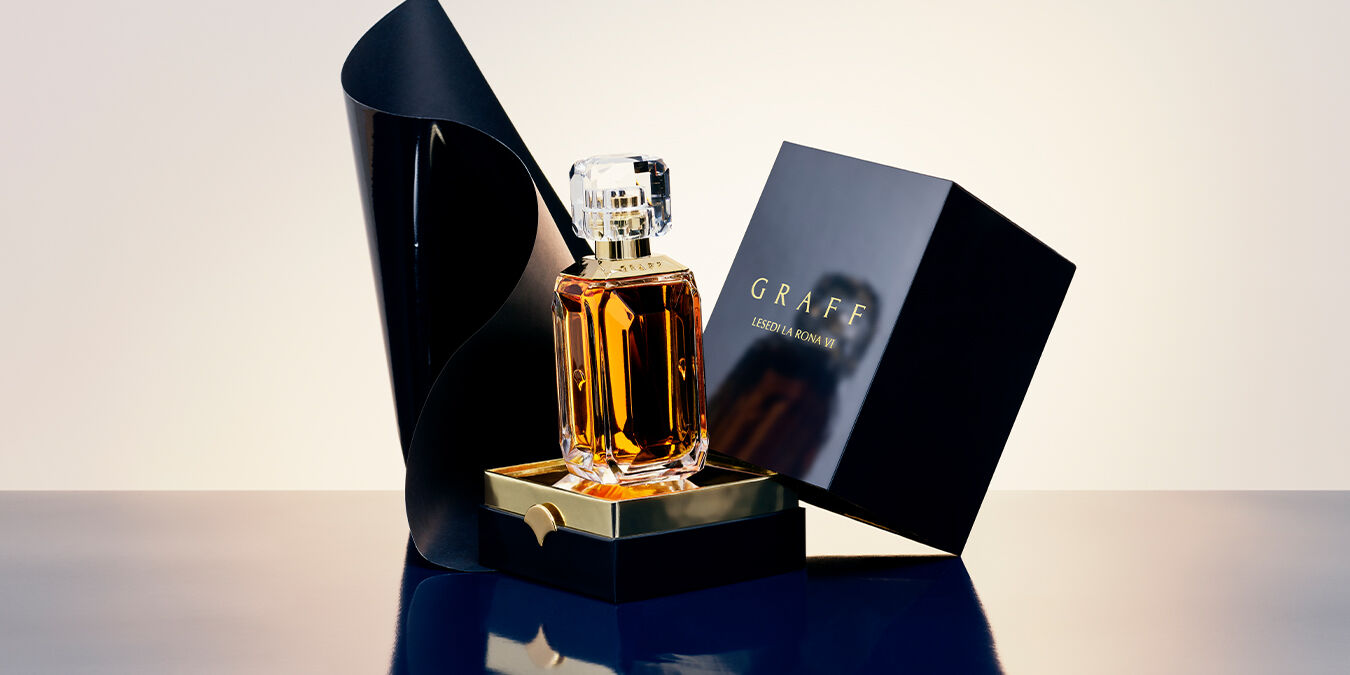 Fragrances, showcasing a Lesedi La Rona VI