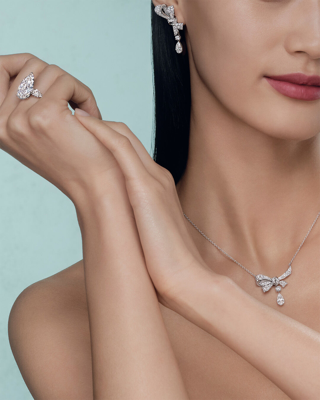 Tilda's Bow - image shows Graff Tilda's Bow Diamond Earrings