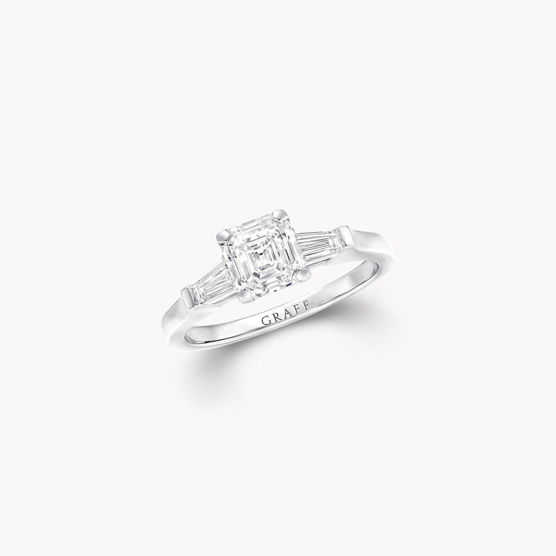 Promise正方形祖母绿形切割钻石订婚戒指