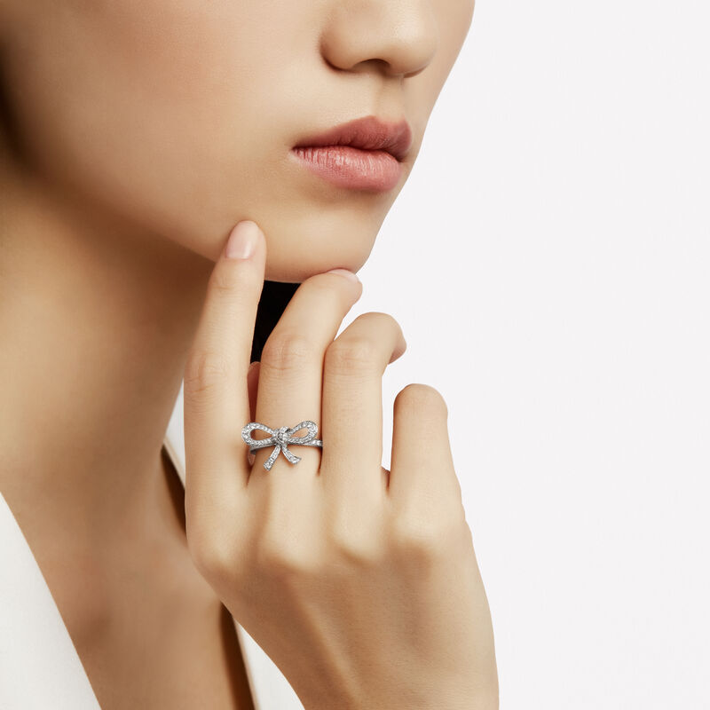 Tilda's Bow Mini Diamond Ring