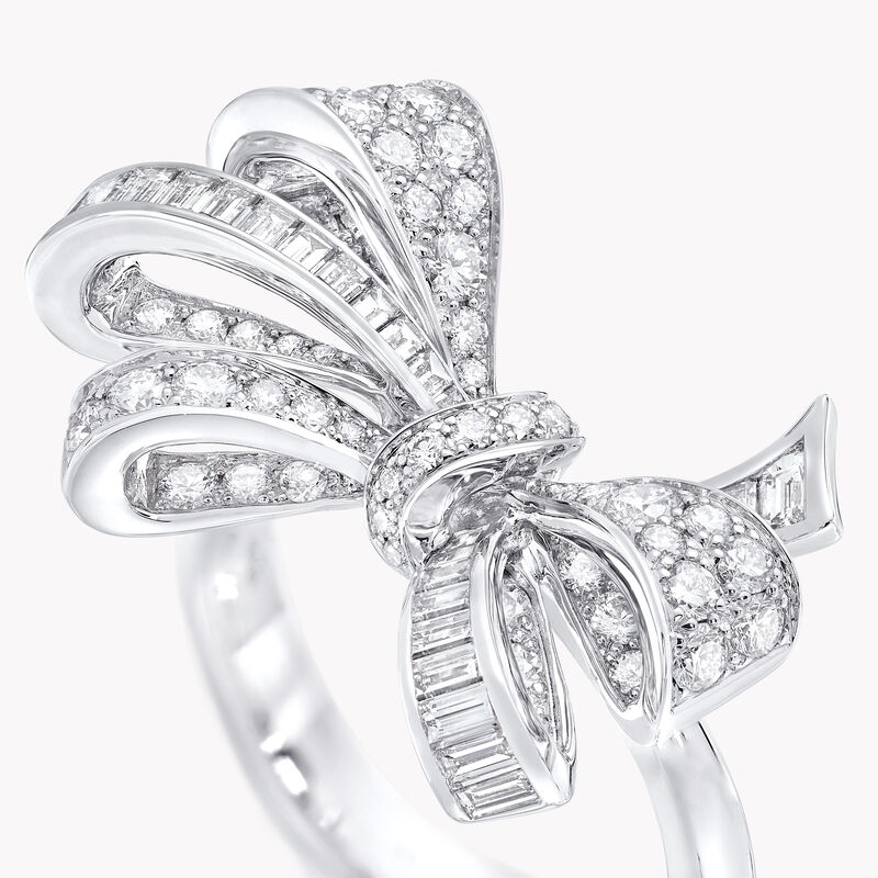 Tilda’s Bow Classic Diamond Ring, , hi-res