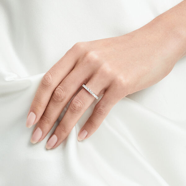 Castle Set Round Diamond Wedding Band, , hi-res