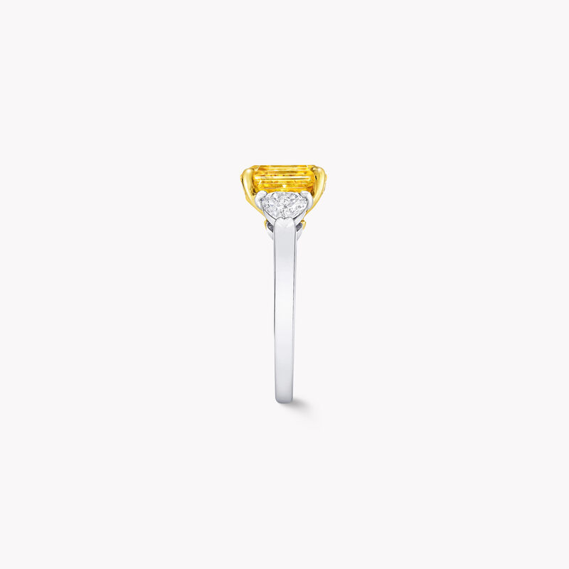 Emerald Cut Yellow Diamond High Jewellery Ring, , hi-res