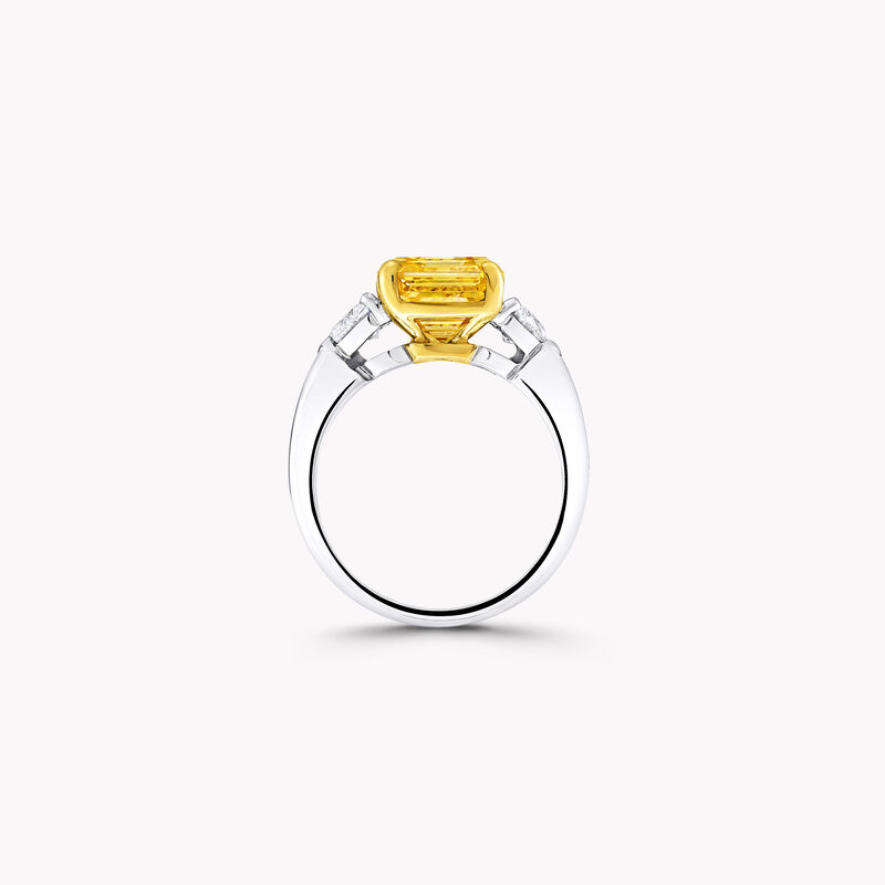 Emerald Cut Yellow Diamond High Jewellery Ring, , hi-res
