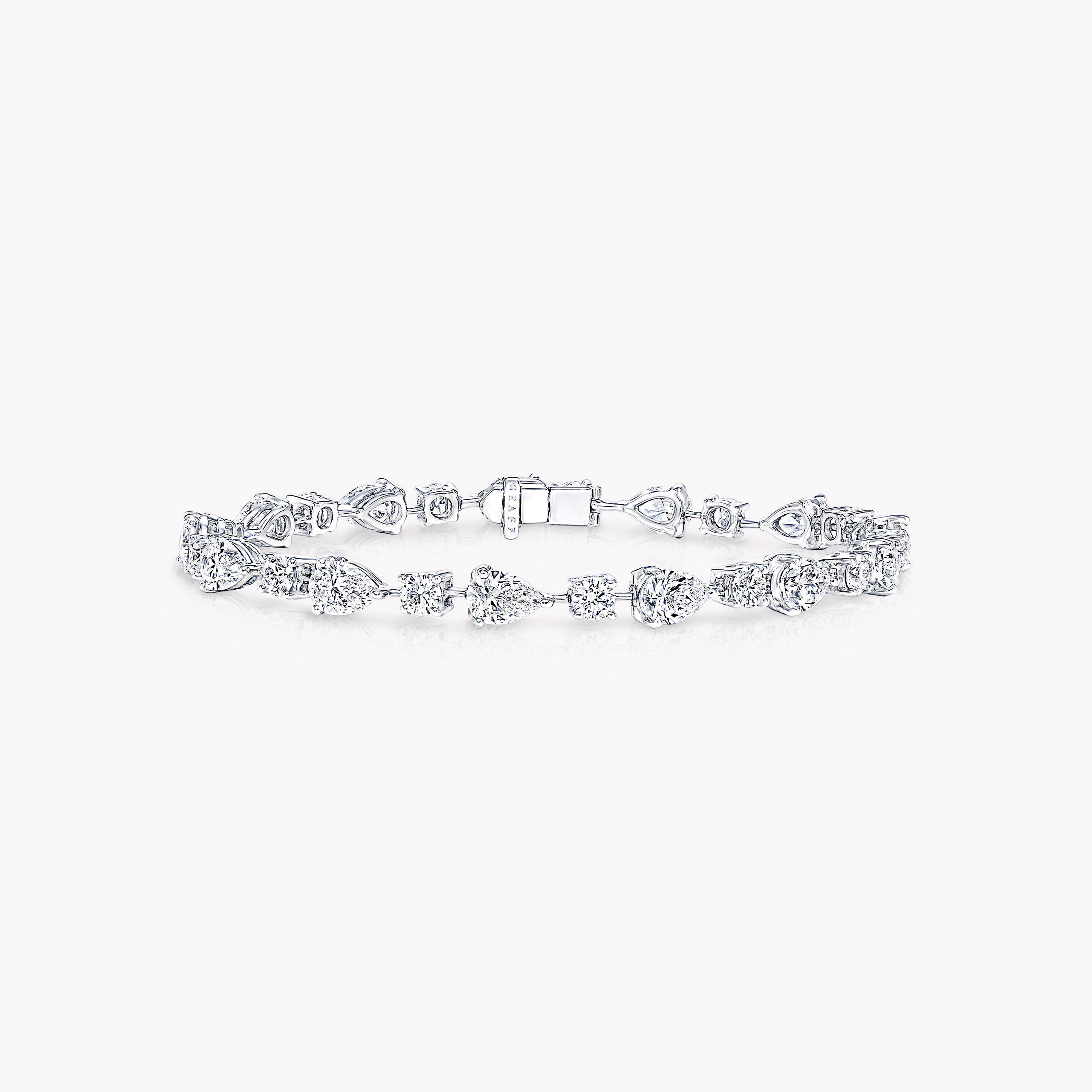 Diamond shape bracelet deals