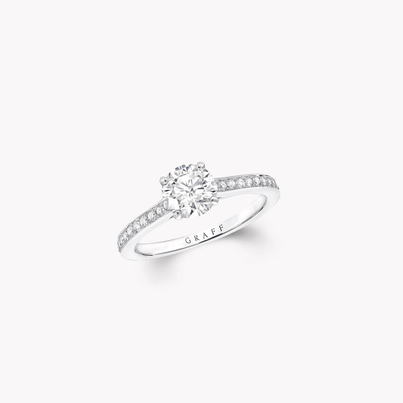 Flame圆形钻石订婚戒指
