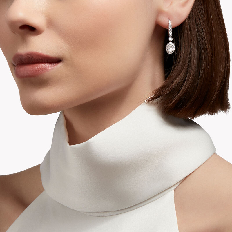 Icon Oval Shape Diamond Earrings