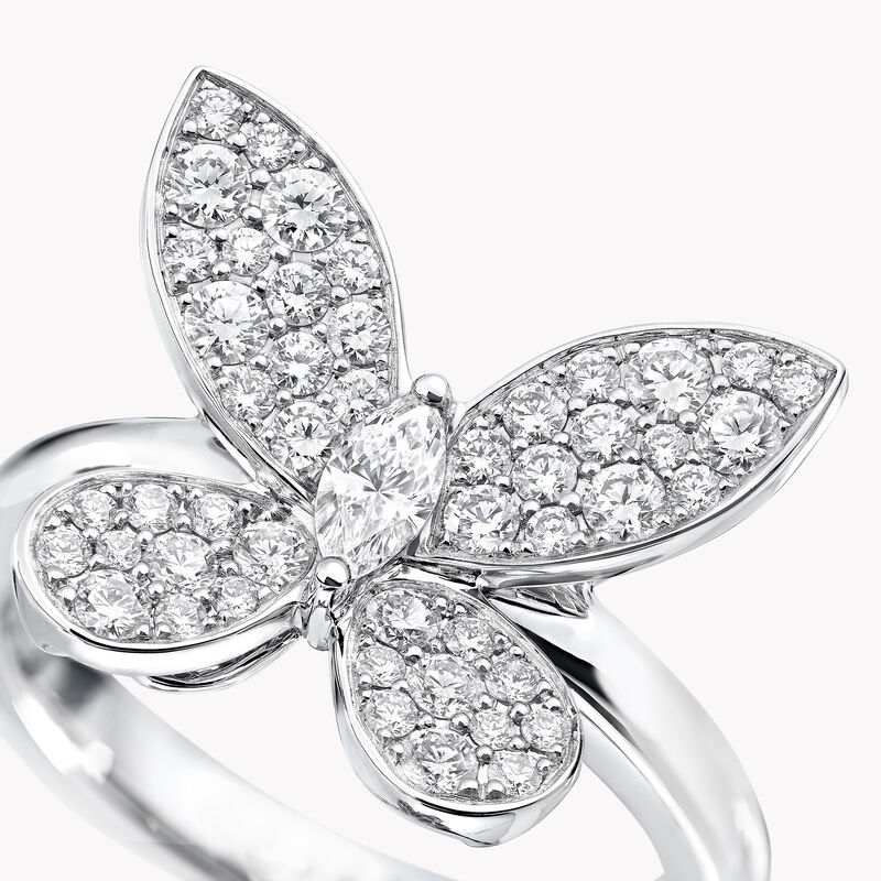 Pavé Butterfly Diamond Small Ring, , hi-res