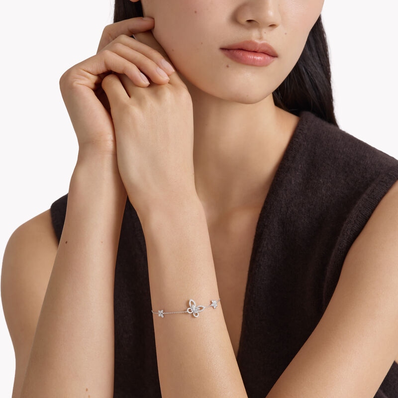蝴蝶幻影花卉造型钻石手链