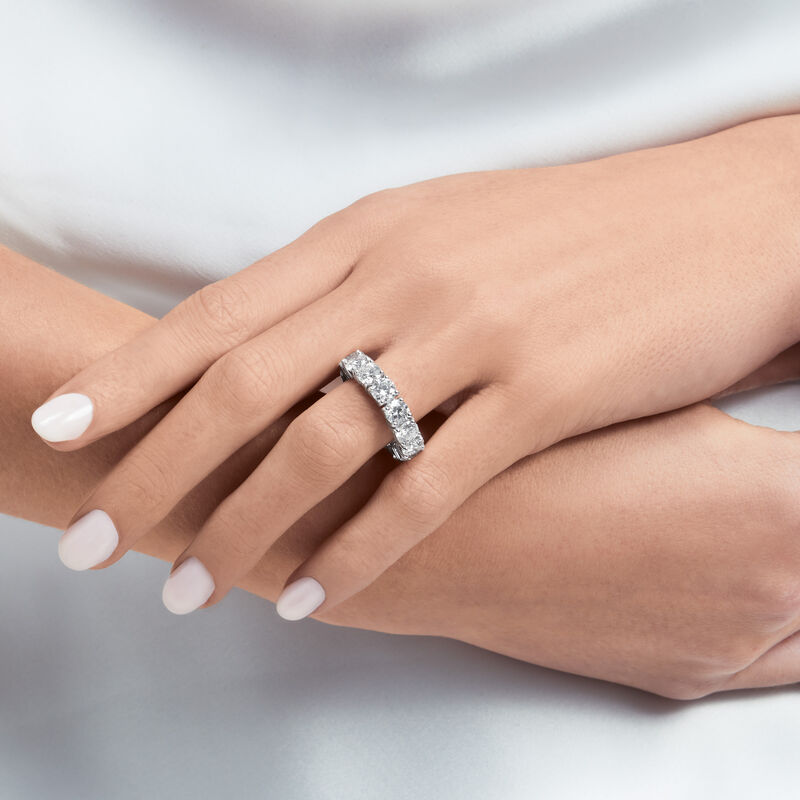 Four Claw Round Diamond Wedding Band, , hi-res
