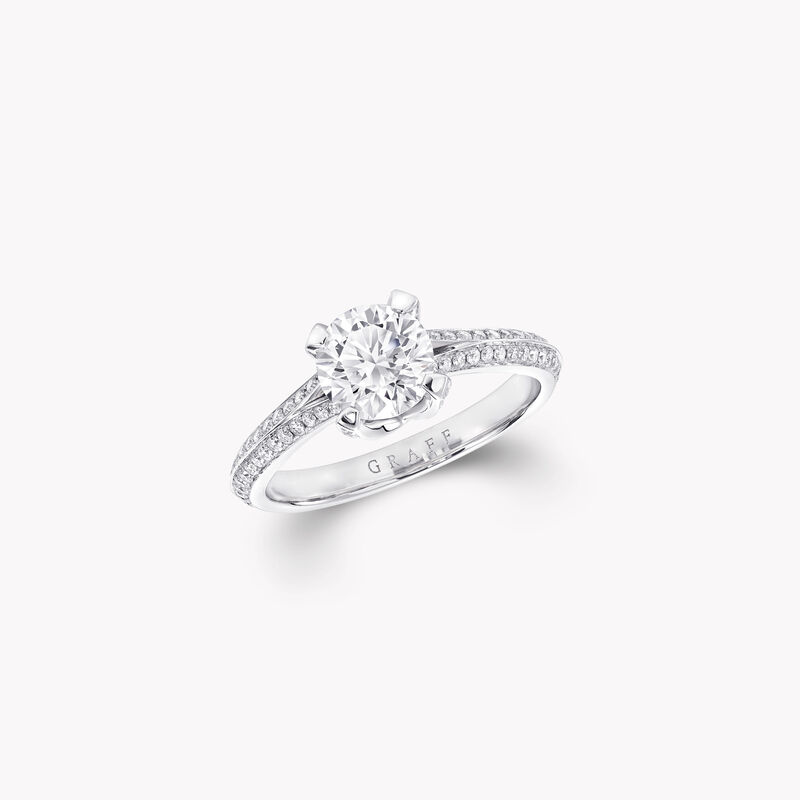 Legacy圆形钻石订婚戒指