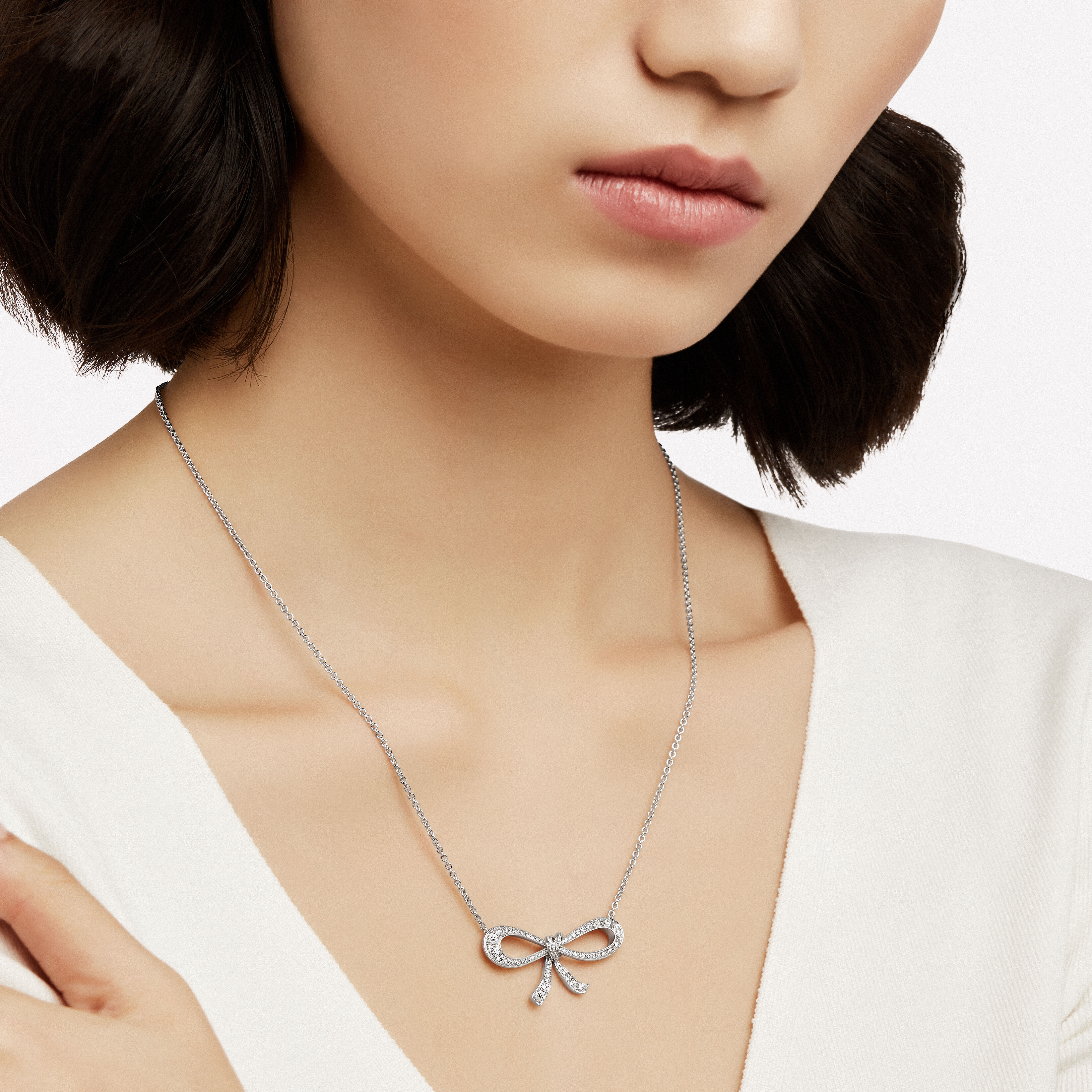 Pandora bow shop necklace