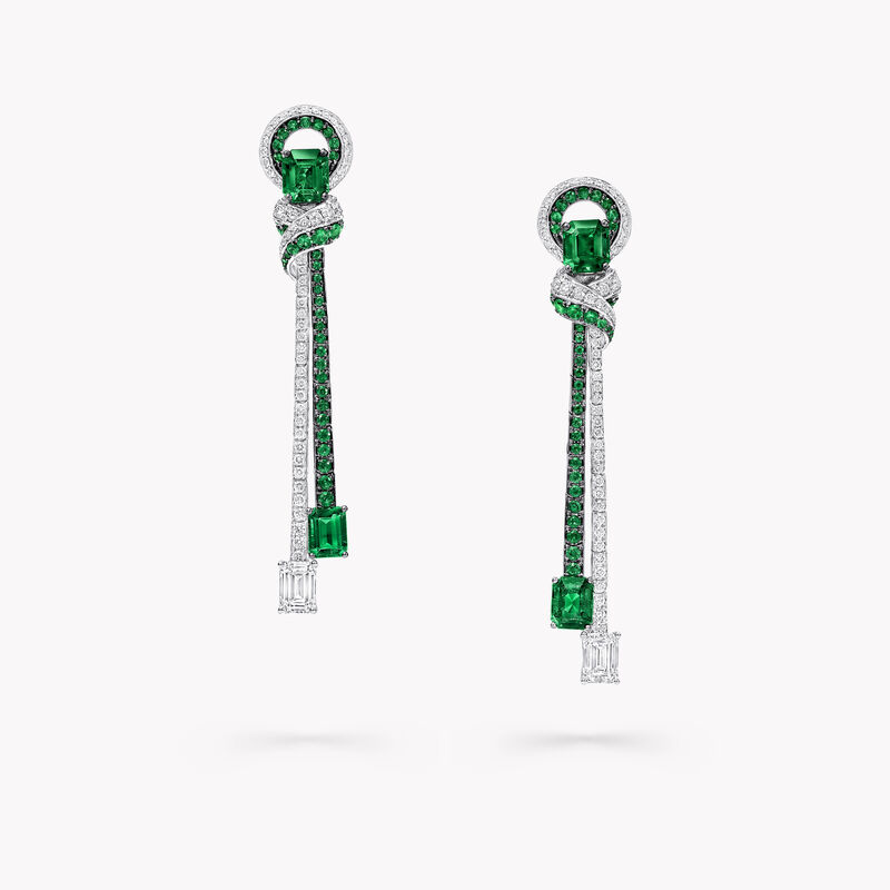 祖母绿形切割和圆形祖母绿及祖母绿形切割和圆形钻石耳环