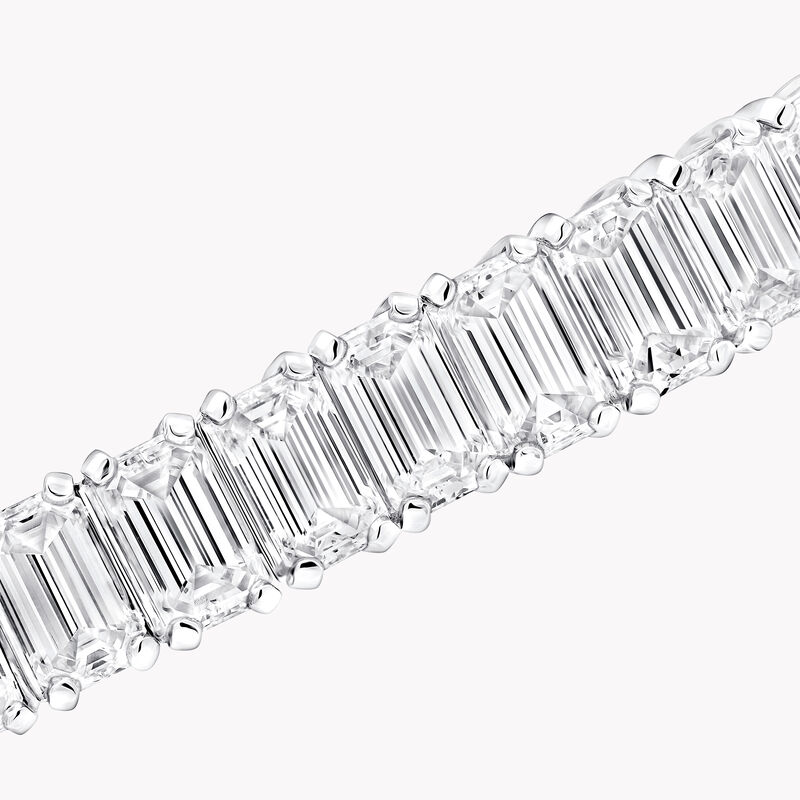 祖母绿形切割钻石手链