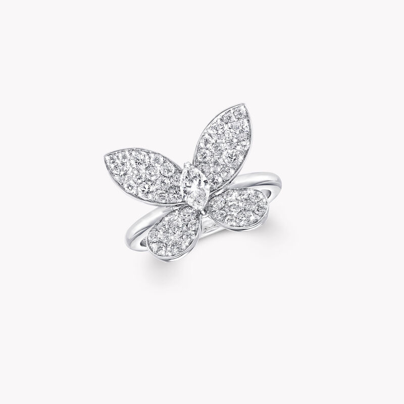 Pavé Butterfly Diamond Ring