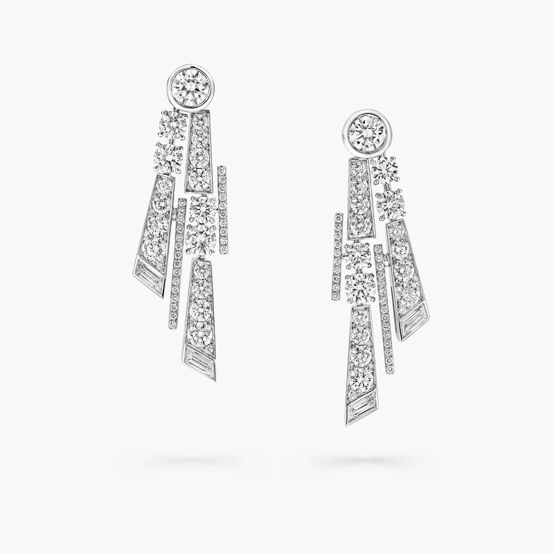 圆形和梯形切割钻石耳环