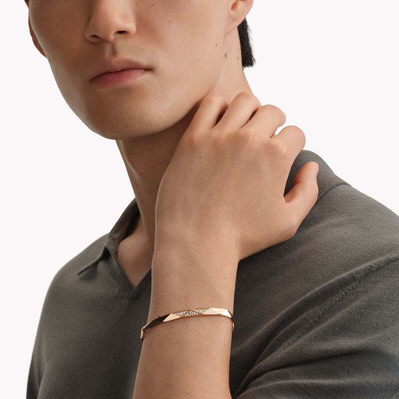 Laurence Graff Signature琢面密镶钻石手镯