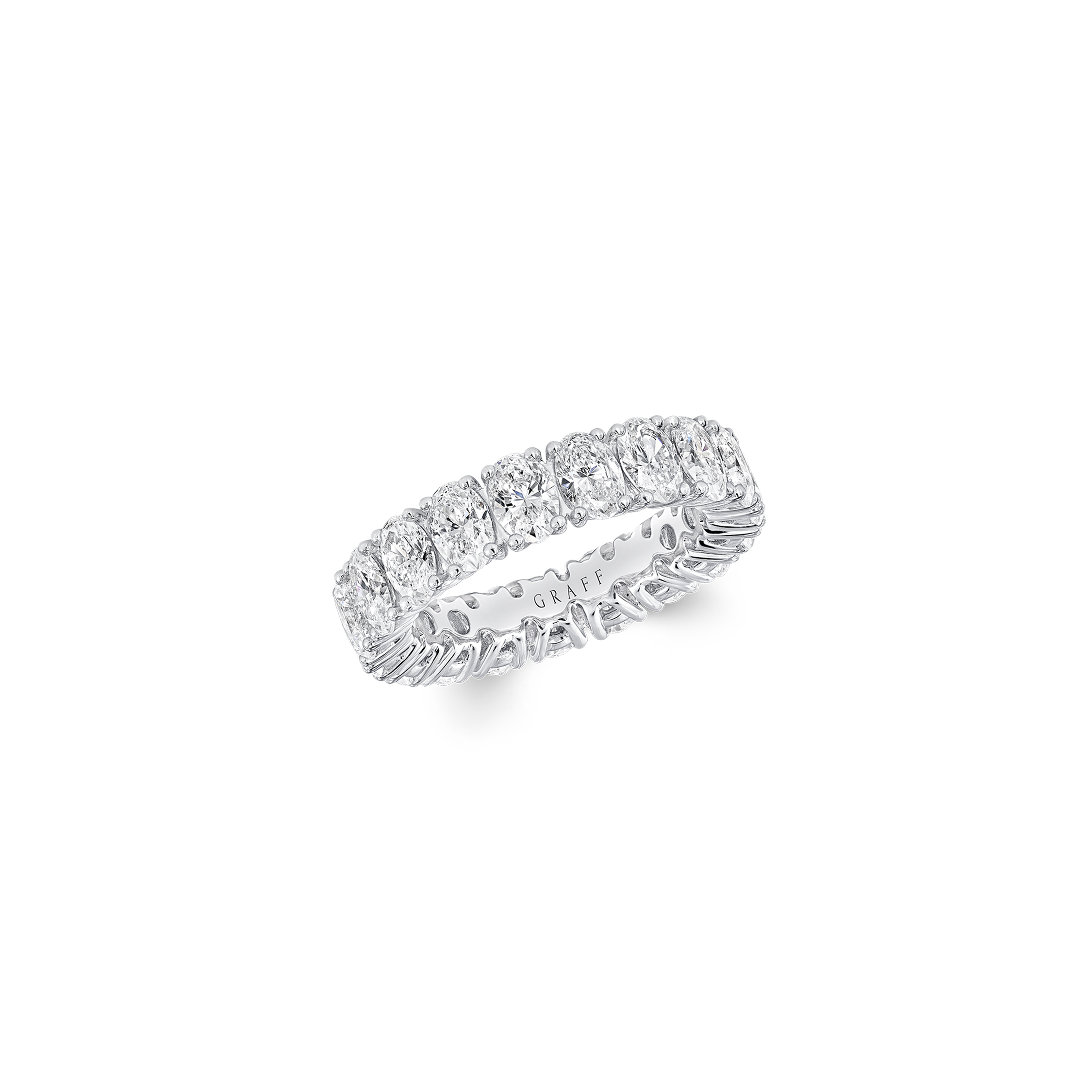 Shared Claw Oval Diamond Wedding Band