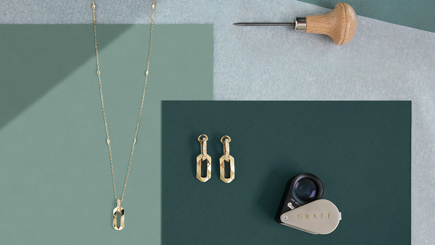 Crafting an Icon - image shows Laurence Graff Signature collection jewellery and workshop tools