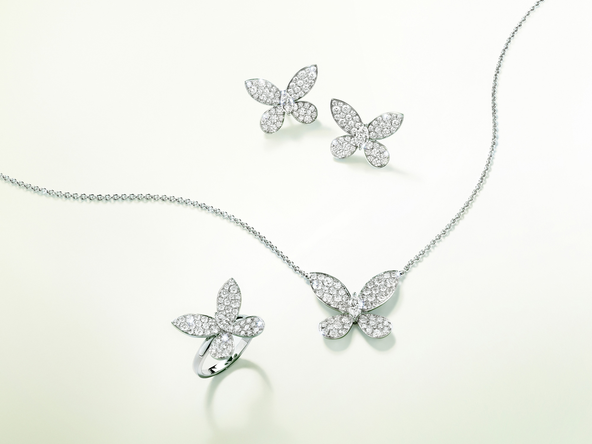 Graff Pavé Butterfly Diamond Mini Pendant, Pavé Butterfly Diamond Mini Stud Earrings and Pavé Butterfly Diamond Mini Ring WHITE GOLD.
