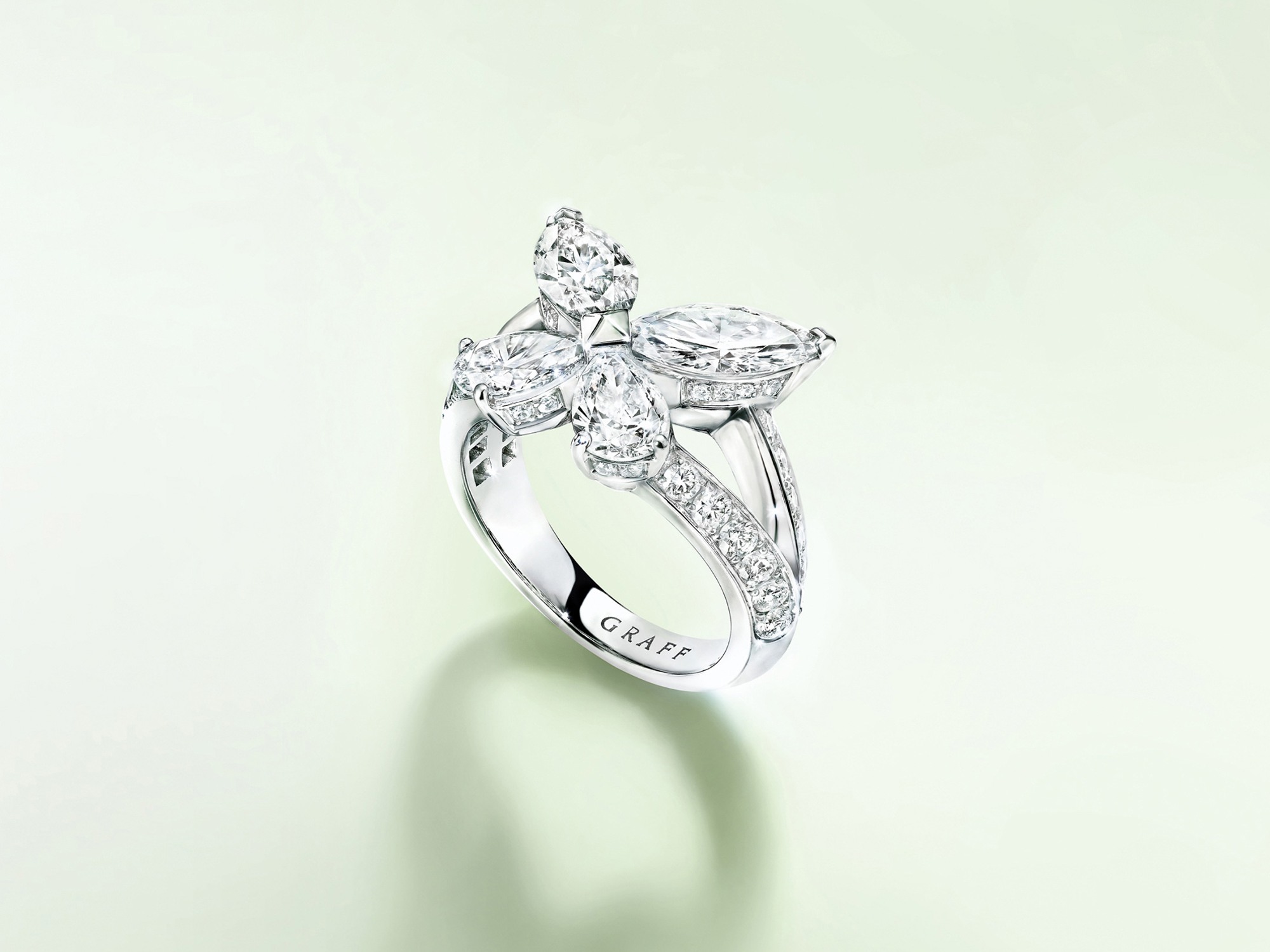 Graff Classic Butterfly ring